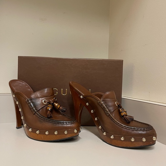 Gucci pumps 
Lightly used 
Like new - Picture 16 of 16